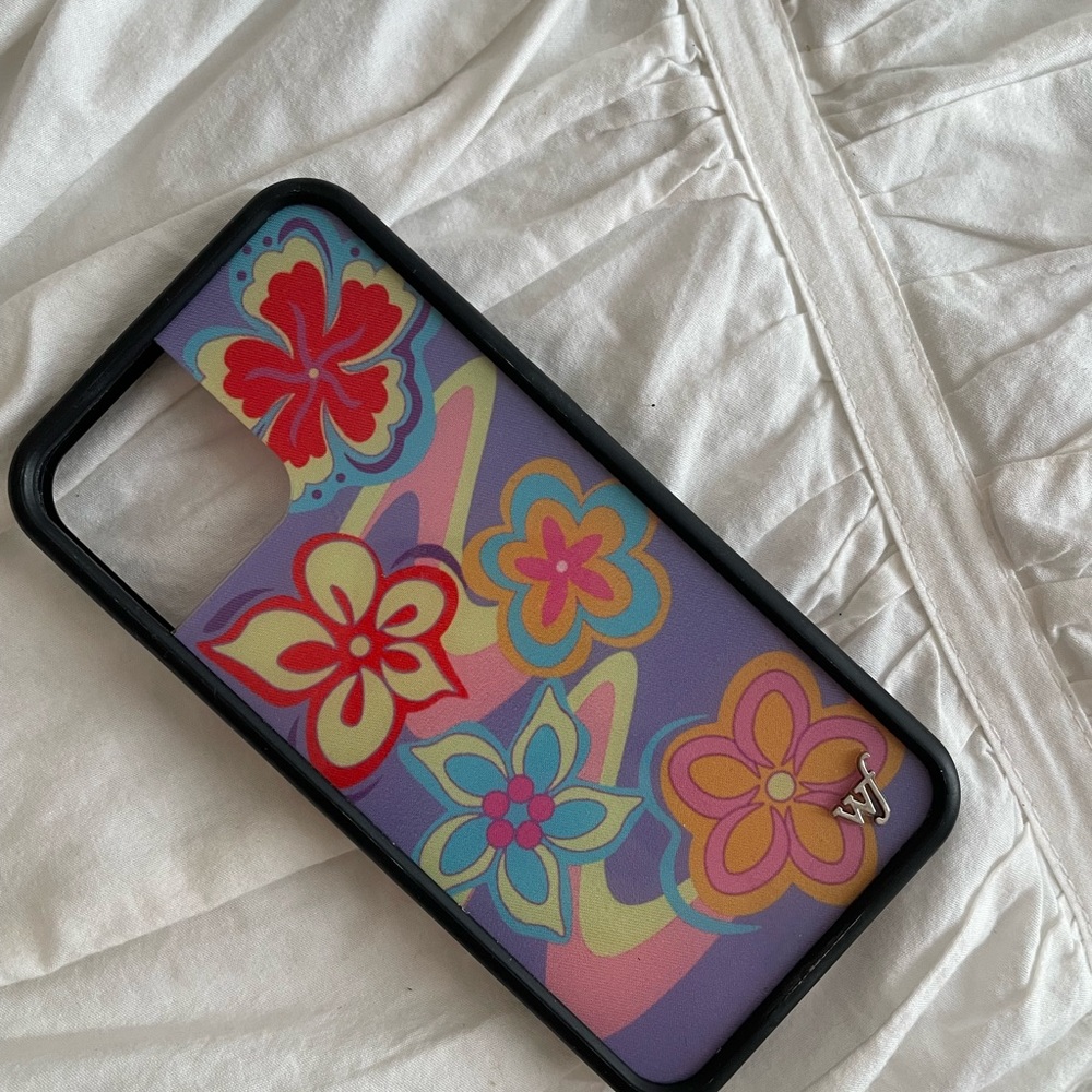 Wildflower Surf’s Up Iphone 12 Pro